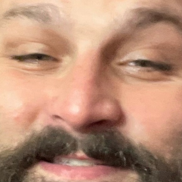 Meet your Posher, Andrew - Picture 1 of 1